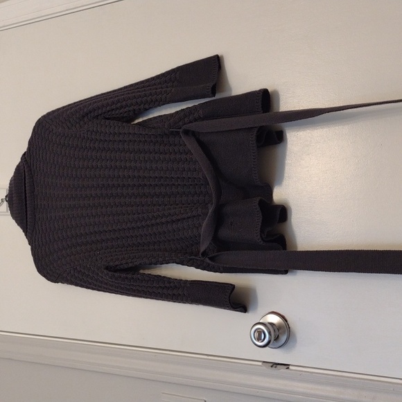 H&M Charcoal Gray Cable Knit Belted Long Sweater size Small - Picture 14 of 16